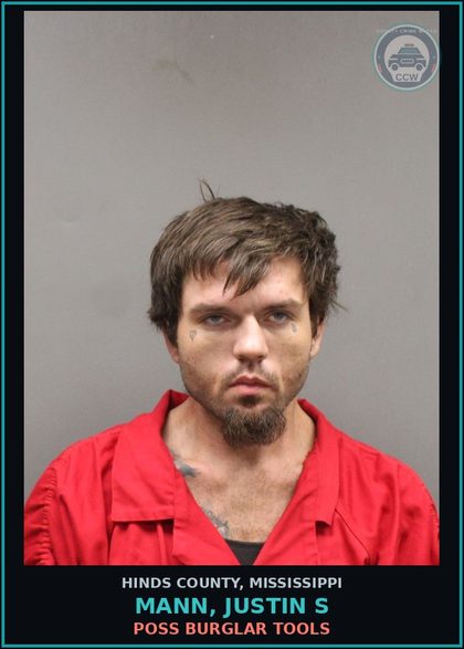 CCW arrest card for Mann, Justin S in Hinds County: VIOLATION OF PAROLE