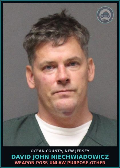 CCW arrest card for DAVID JOHN NIECHWIADOWICZ in Ocean County: AGG ASSLT W/DW-BI