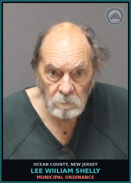 CCW arrest card for LEE WIILIAM SHELLY in Ocean County: MUNICIPAL ORDINANCE