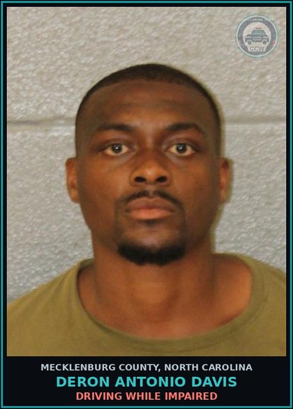 CCW arrest card for DERON ANTONIO DAVIS in Mecklenburg County: DRIVING WHILE IMPAIRED