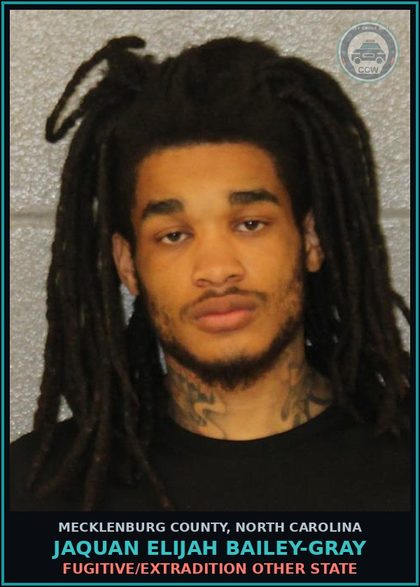 CCW arrest card for JAQUAN ELIJAH BAILEY-GRAY in Mecklenburg County: FUGITIVE/EXTRADITION OTHER STATE