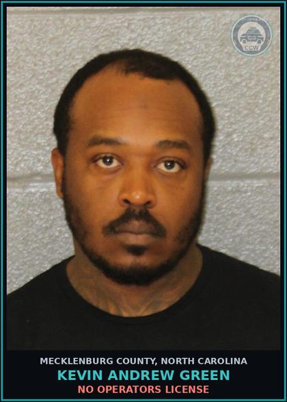 CCW arrest card for KEVIN ANDREW GREEN in Mecklenburg County: NO OPERATORS LICENSE