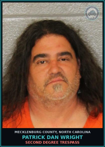 CCW arrest card for PATRICK DAN WRIGHT in Mecklenburg County: SECOND DEGREE TRESPASS
