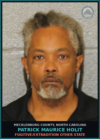 CCW arrest card for PATRICK MAURICE HOLIT in Mecklenburg County: FUGITIVE/EXTRADITION OTHER STATE