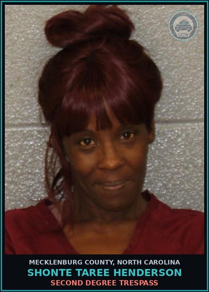 CCW arrest card for SHONTE TAREE HENDERSON in Mecklenburg County: SECOND DEGREE TRESPASS