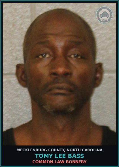 CCW arrest card for TOMY LEE BASS in Mecklenburg County: COMMON LAW ROBBERY