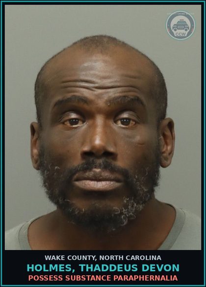 CCW arrest card for Holmes, Thaddeus Devon in Wake County: POSSESS DRUG PARAPHERNALIA