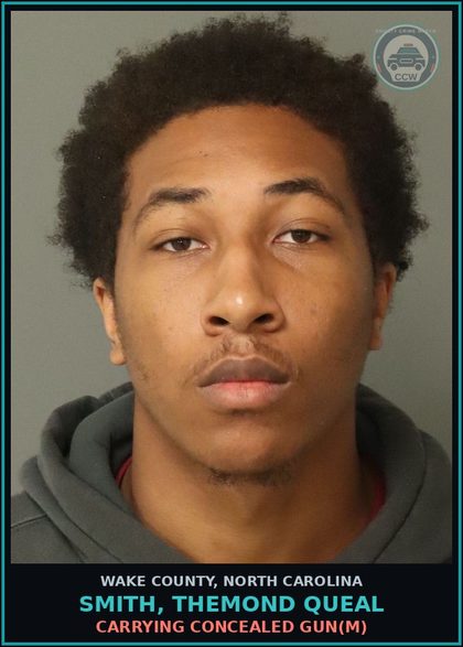 CCW arrest card for Smith, Themond Queal in Wake County: CARRYING CONCEALED GUN(M)