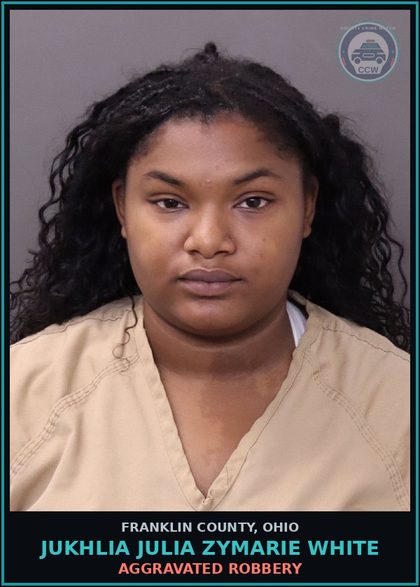 CCW arrest card for Jukhlia Julia Zymarie White in Franklin County: AGGRAVATED ROBBERY