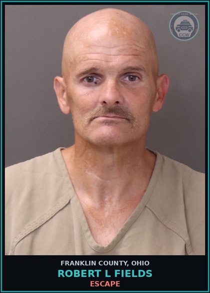 CCW arrest card for Robert L Fields in Franklin County: ESCAPE
