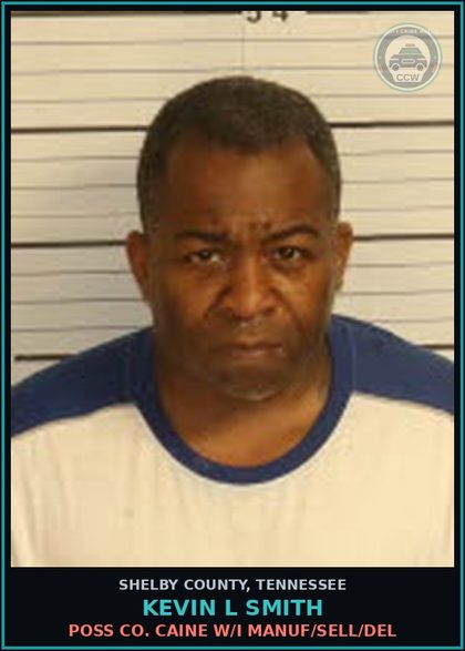 CCW arrest card for KEVIN L SMITH in Shelby County: POSS COCAINE W/I MANUF/SELL/DEL