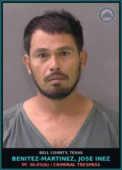 CCW arrest card for BENITEZ-MARTINEZ, JOSE INEZ in Bell County: / IMMIGRATION VIOLATION