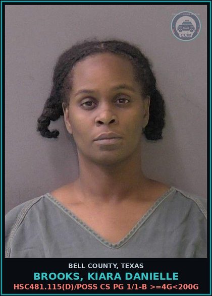 CCW arrest card for BROOKS, KIARA DANIELLE in Bell County: HSC481.115(d)/POSS CS PG 1/1-B >=4G<200G