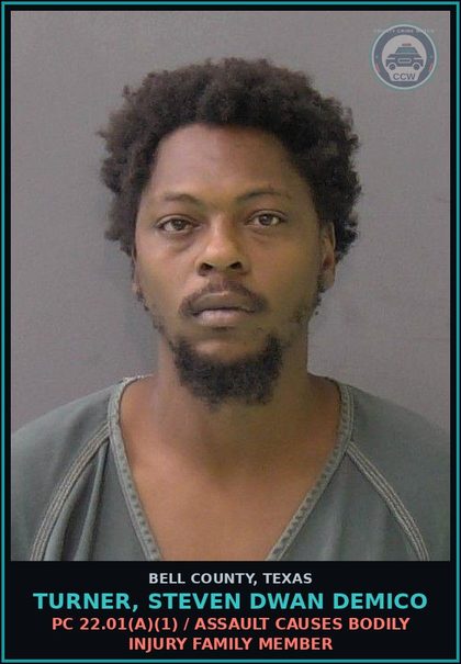 CCW arrest card for TURNER, STEVEN DWAN DEMICO in Bell County: PC 38.03(a) / RESIST ARREST SEARCH OR TRANSPORT