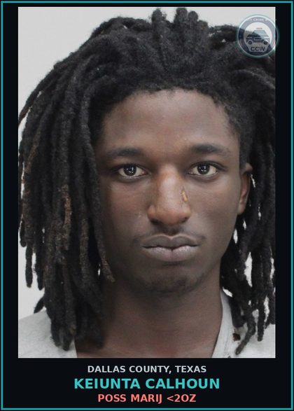 CCW arrest card for KEIUNTA CALHOUN in Dallas County: MAN DEL CS PG 1 >=4G<200G