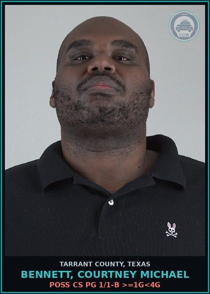 CCW arrest card for Bennett, Courtney Michael in Tarrant County: POSS CS PG 1/1-B >=1G<4G