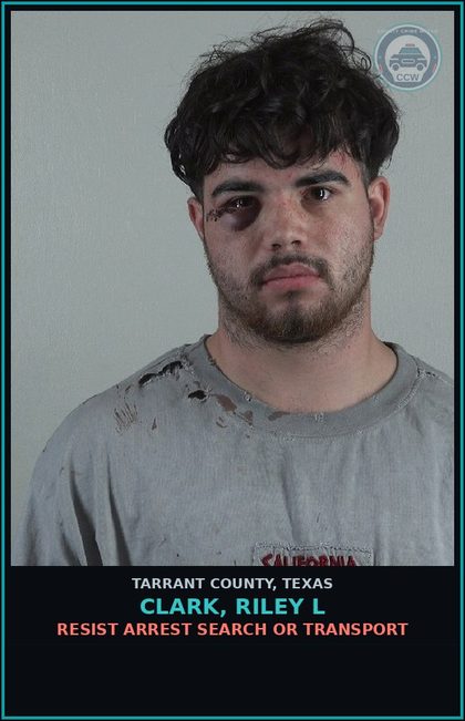 CCW arrest card for Clark, Riley L in Tarrant County: EVADING ARREST DETENTION