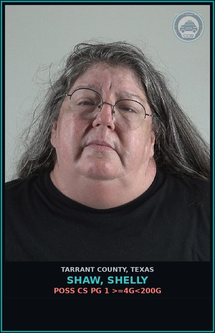 CCW arrest card for Shaw, Shelly in Tarrant County: PAROLE VIOLATION