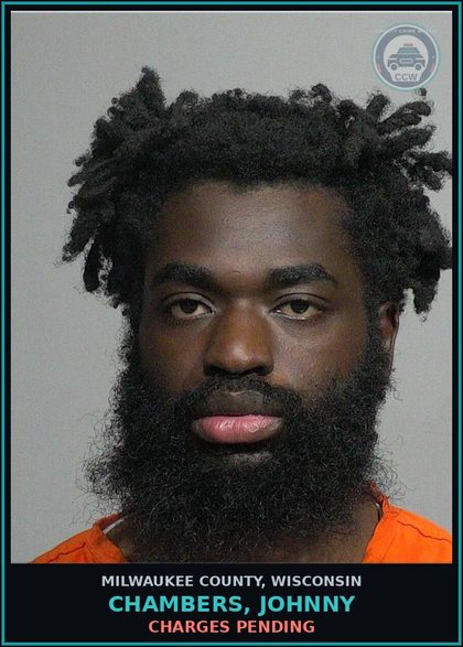 CCW arrest card for Chambers, Johnny in Milwaukee County: Charges Pending