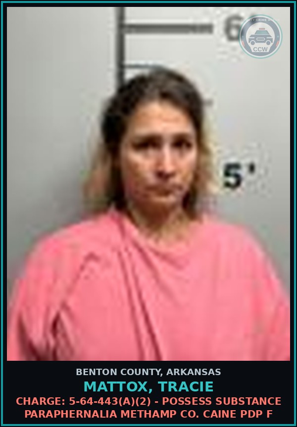 Booking mugshot of Mattox, Tracie in Benton County