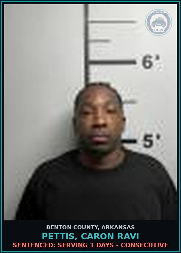 Booking mugshot of Pettis, Caron Ravi in Benton County