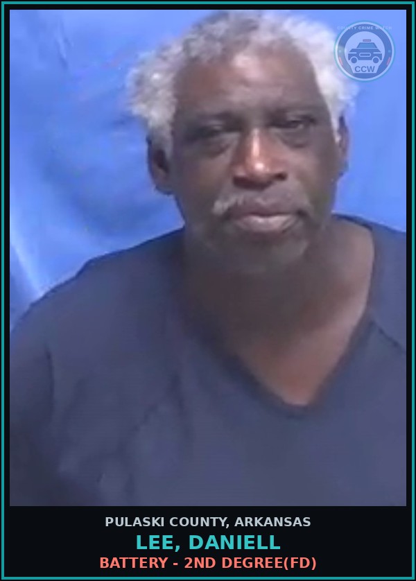 Booking mugshot of LEE, DANIELL in Pulaski County