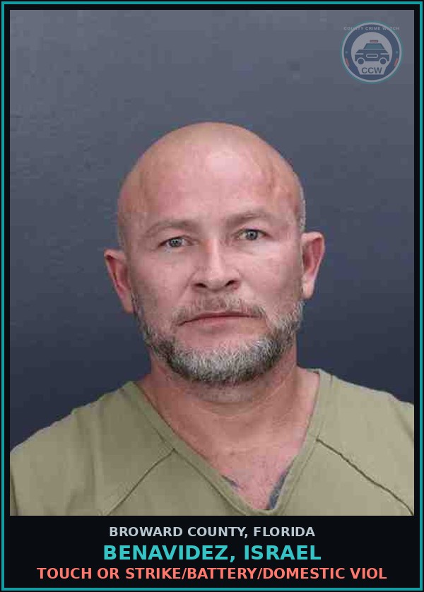 Booking mugshot of BENAVIDEZ, ISRAEL in Broward County