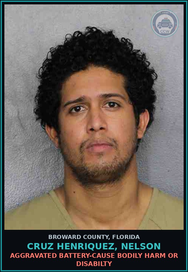 Booking mugshot of CRUZ HENRIQUEZ, NELSON in Broward County