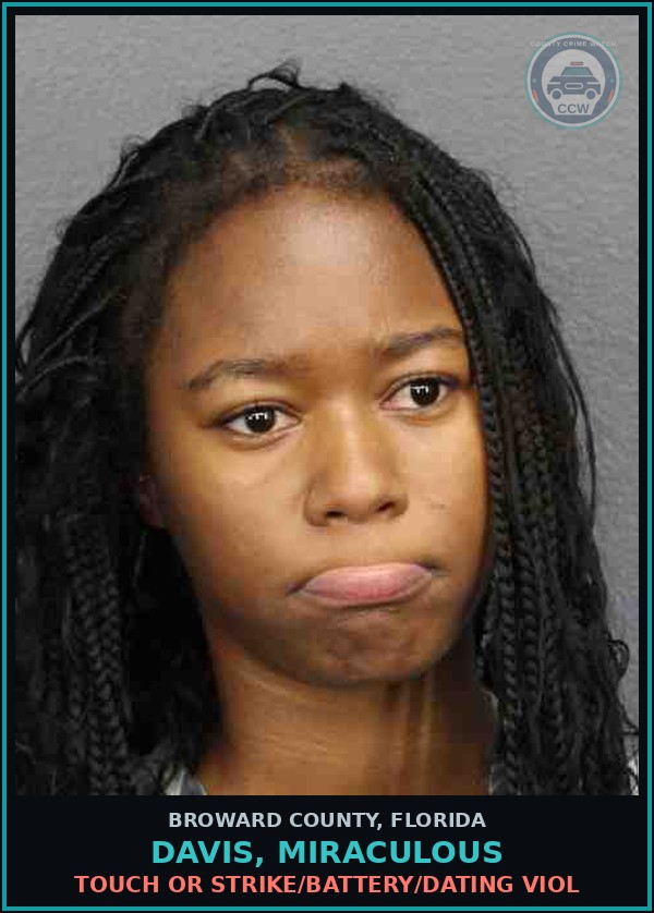 Booking mugshot of DAVIS, MIRACULOUS in Broward County