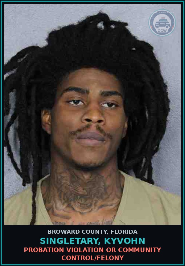 Booking mugshot of SINGLETARY, KYVOHN in Broward County