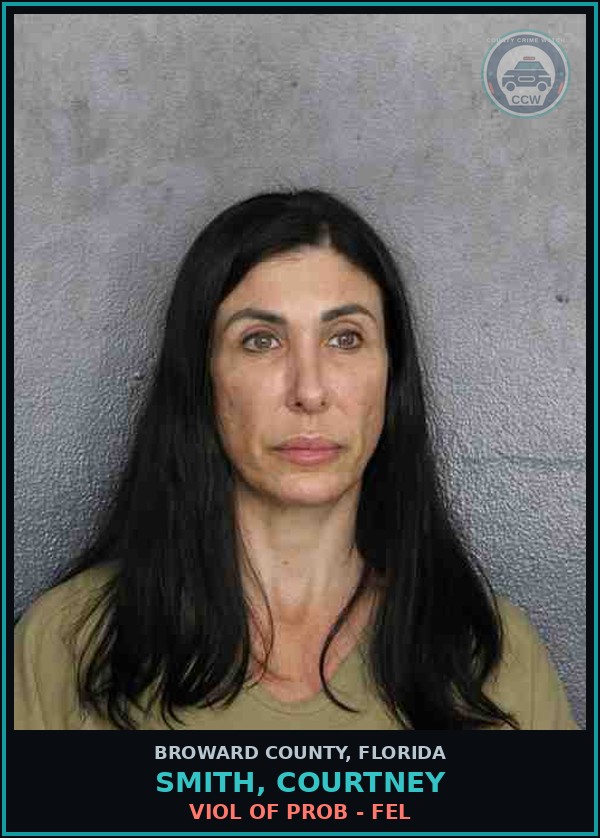 Booking mugshot of SMITH, COURTNEY in Broward County