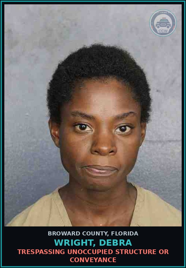 Booking mugshot of WRIGHT, DEBRA in Broward County
