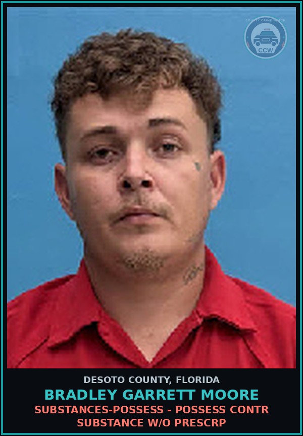Booking mugshot of Bradley Garrett Moore in DeSoto County