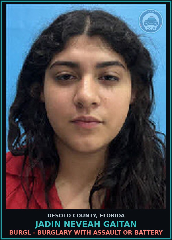 Booking mugshot of Jadin Neveah Gaitan in DeSoto County