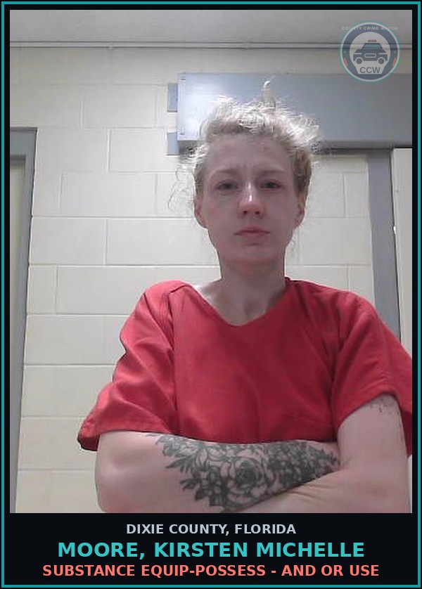 Booking mugshot of MOORE, KIRSTEN MICHELLE in Dixie County