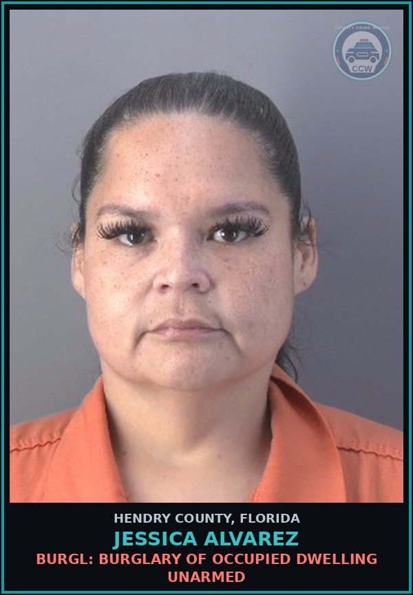 Booking mugshot of JESSICA ALVAREZ in Hendry County
