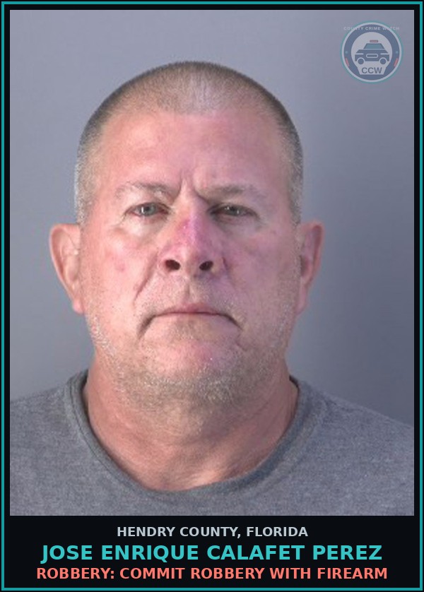 Booking mugshot of JOSE ENRIQUE CALAFET PEREZ in Hendry County