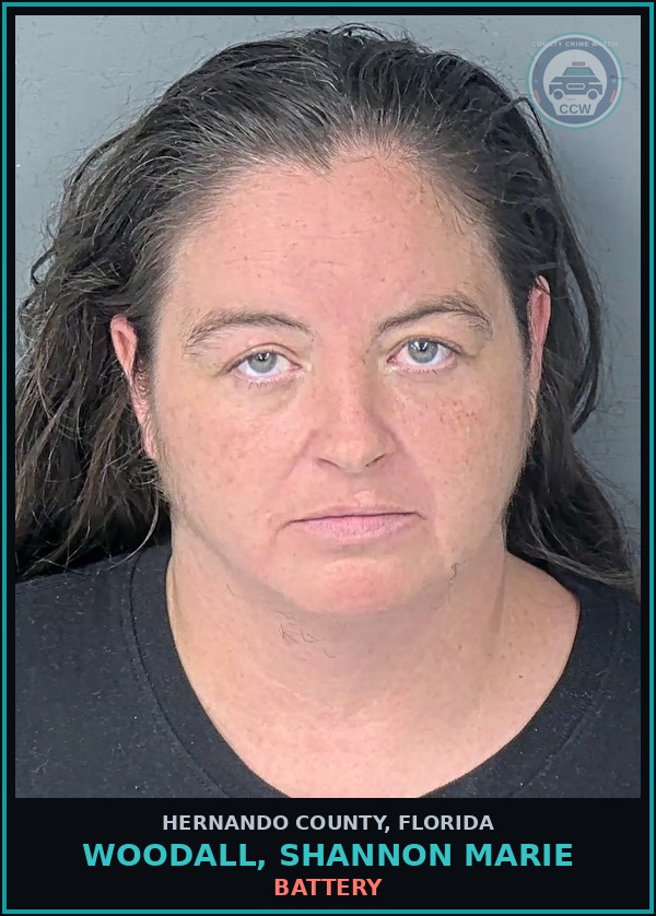 Booking mugshot of WOODALL, SHANNON MARIE in Hernando County