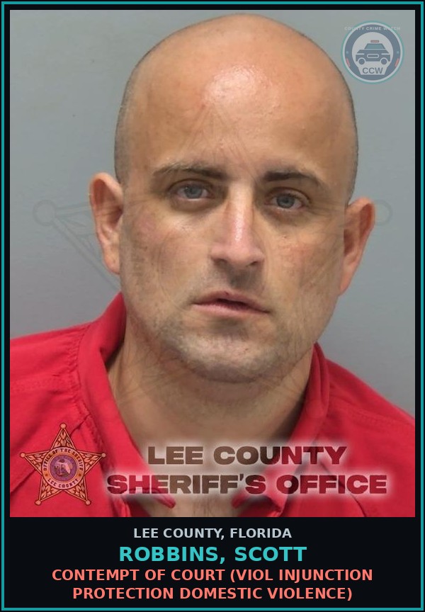 Booking mugshot of ROBBINS, SCOTT in Lee County