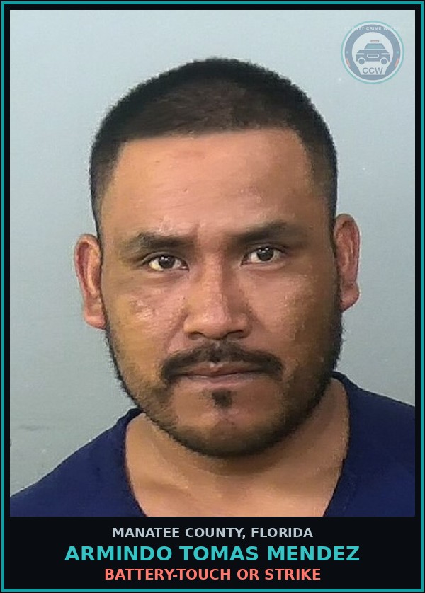 Booking mugshot of ARMINDO TOMAS MENDEZ in Manatee County