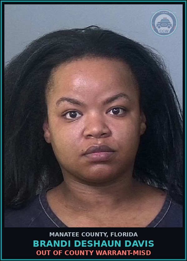 Booking mugshot of BRANDI DESHAUN DAVIS in Manatee County