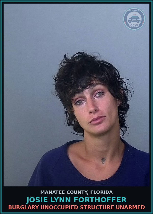 Booking mugshot of JOSIE LYNN FORTHOFFER in Manatee County