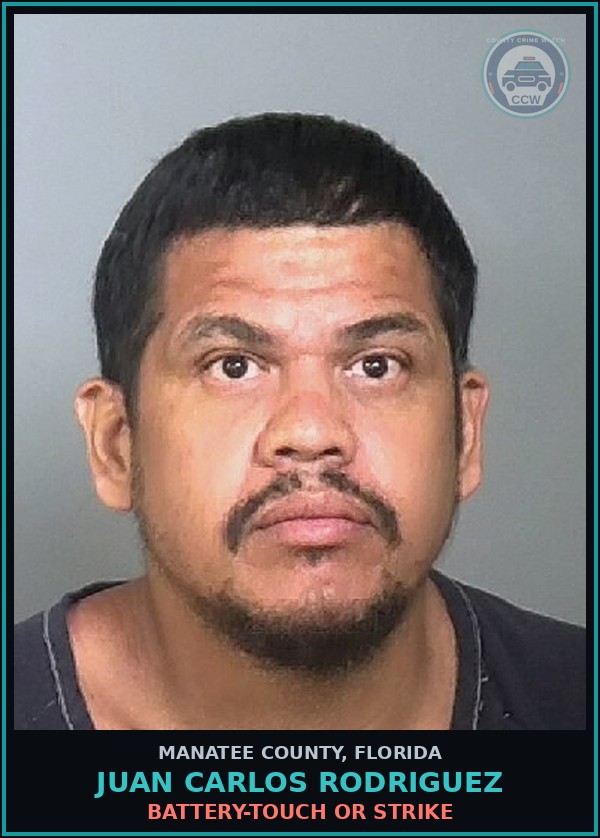 Booking mugshot of JUAN CARLOS RODRIGUEZ in Manatee County
