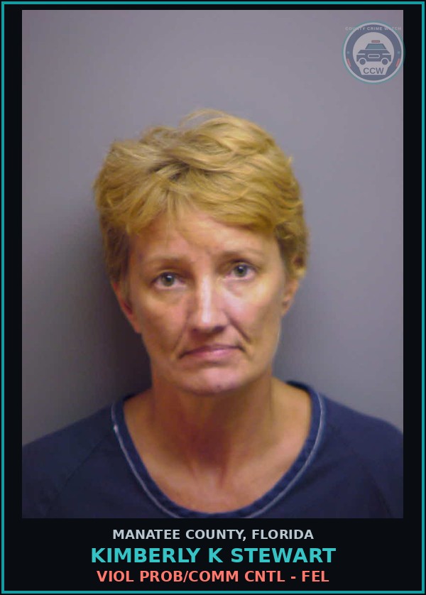 Booking mugshot of KIMBERLY K STEWART in Manatee County