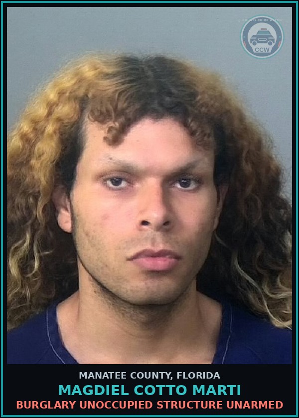 Booking mugshot of MAGDIEL COTTO MARTI in Manatee County