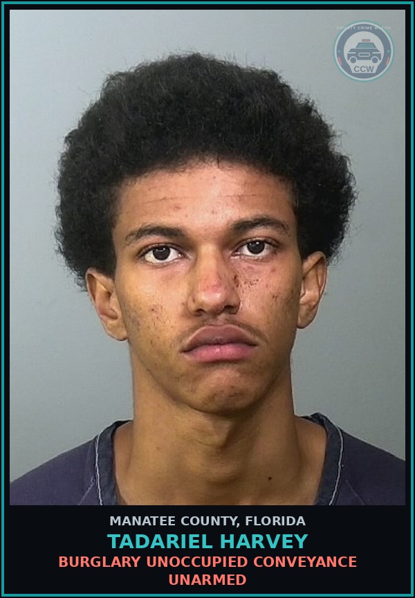 Booking mugshot of TADARIEL HARVEY in Manatee County
