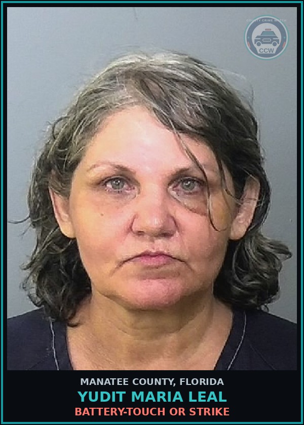 Booking mugshot of YUDIT MARIA LEAL in Manatee County