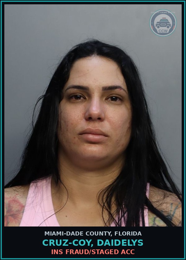 Booking mugshot of CRUZ-COY, DAIDELYS in Miami-Dade County
