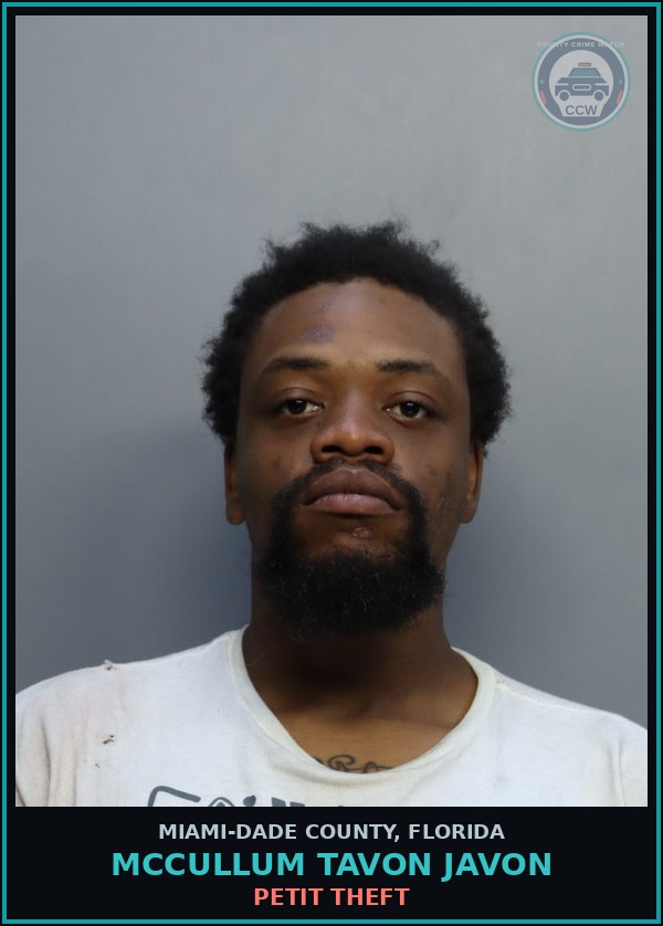 Booking mugshot of MCCULLUM TAVON  JAVON in Miami-Dade County