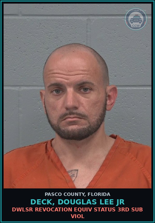 Booking mugshot of DECK, DOUGLAS LEE JR in Pasco County